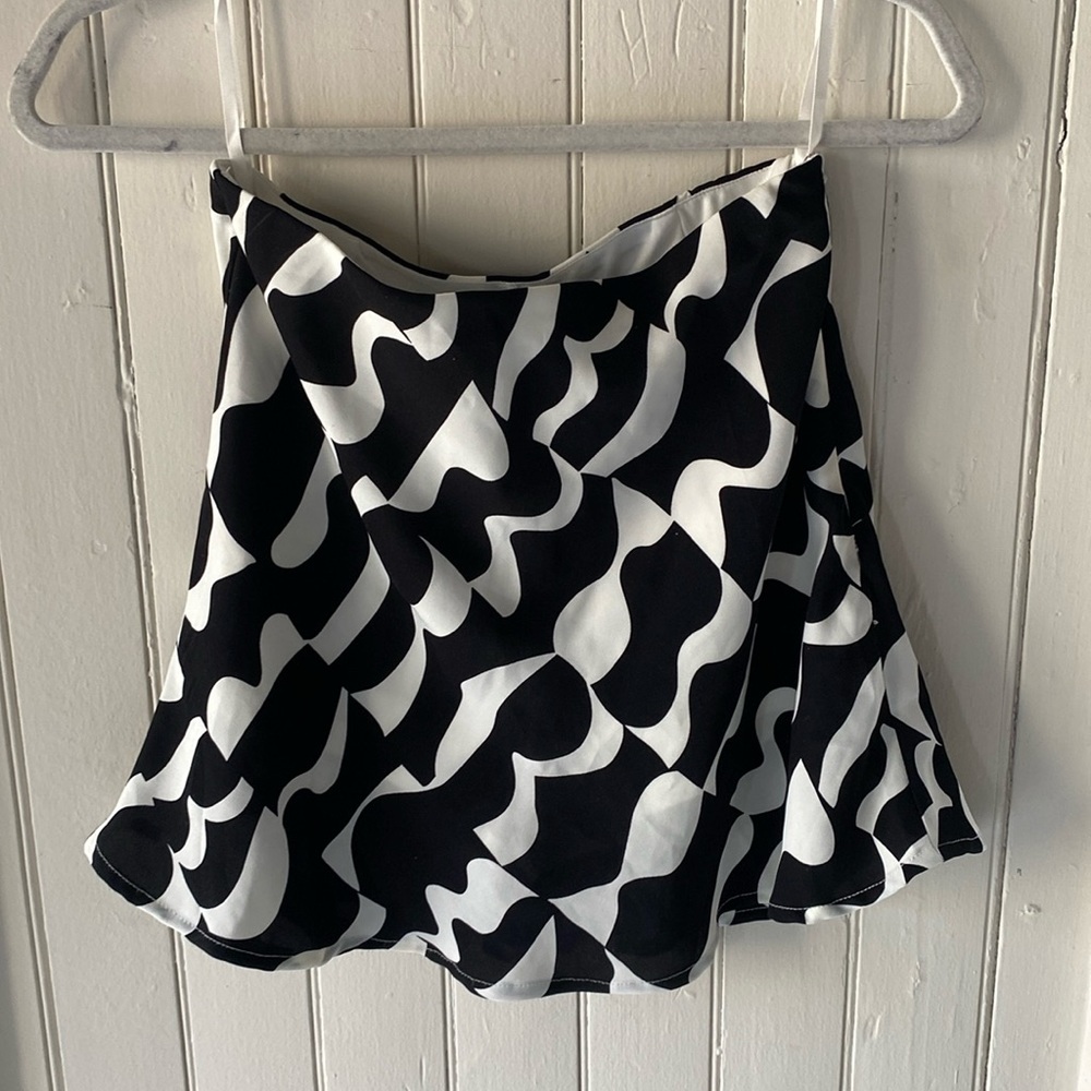 black and white skirt